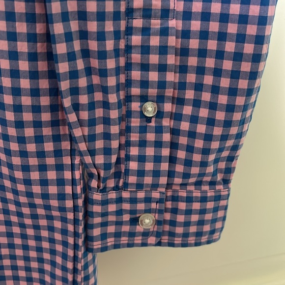 Vineyard Vines  XL (18) Blue and Pink Gingham Whale Shirt - Picture 6 of 8